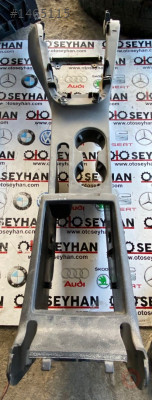5C7863243B volkswagen jetta 2011-15 orta konsol