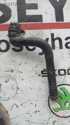 3C0129637B vw caddy 2007 hava filtre kutusu borusu