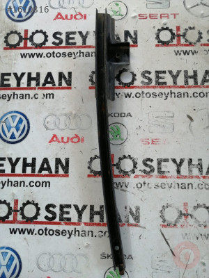 Mitsubishi l200 2014 sol ön kapı cam kızağı