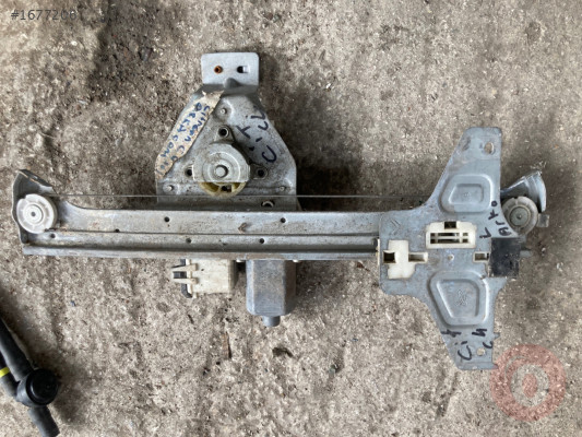 CİTROEN C4 SOL ARKA CAM KRİKOSU