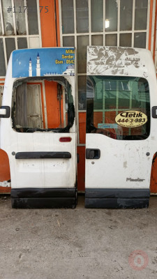 Renault master dolu bagaj kapak sökme çıkma orijinal