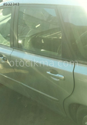 ÇIKMA 2005 VOLVO V50 SOL ARKA KAPI.