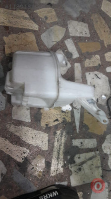 VOLVO S60 SİLECEK SU BİDONU ÇIKMA ORİJİNAL