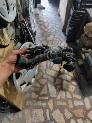 CONNECT SAĞ ÖN KAPI TESİSAT 2T1T 14K138 DE ÇIKMA ORİJİNAL