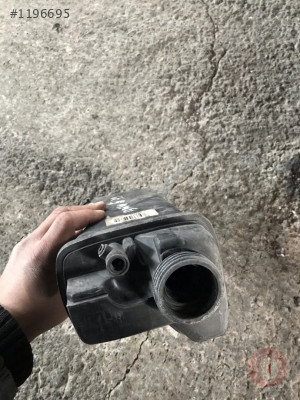BMW e39 radyatör yedek su bidonu