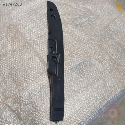 5C6821112A/5C6821112 ÇAMURLUK UÇ TUTUCU BRAKETİ SAĞ JETTA