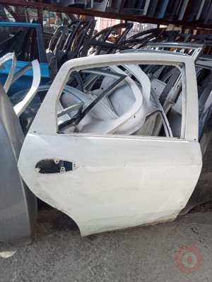 Fiat Linea  sağ arka kapı çıkma