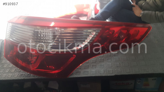 RENAULT LATİTUDE SAĞ ARKA STOP MAHİR OTO'DAN ÇIKMA ORİJİNAL