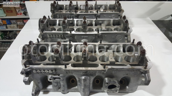 ENJEKSİYONLU 2.0 8VALF SEAT TOLEDO  048103373 SLİNDİR KAPAĞI