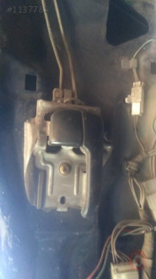mazda lantis çıkma sağ ön iç kapı kolu