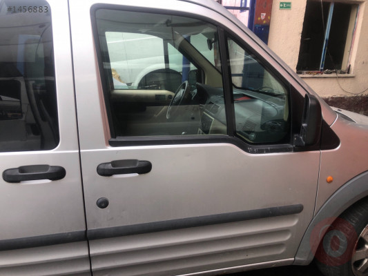 Ford Connect Sağ Ön Kapı Hatasız Gri