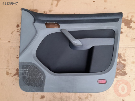 VW CADDY LIFE 04-10 KAPI DÖŞEMESİ SAĞ ÖN (ANTRASİT-GRİ)