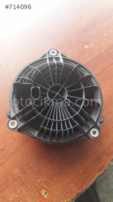 2009 golf arka dış  bağaj açma kolu