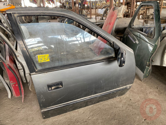SUZUKİ SWİFT SAĞ ÖN KAPI ORJİNAL ÇIKMA TEMİZ 1990-1995 MODEL