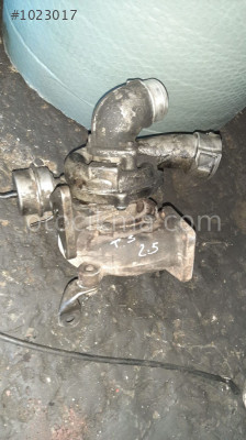 VOLKSWAGEN TRANSPORTER  T5 2.5 TURBO ÇIKMA PARÇA