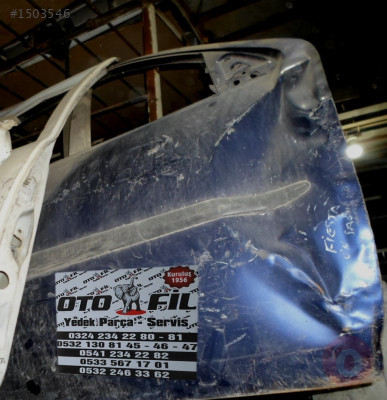 FORD FİESTA ÖN SAĞ MAVİ KAPI ÇIKMA