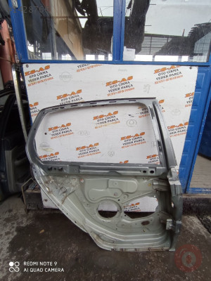 Volkswagen Golf 5 Sağ Arka Kapı İskeleti 2003-2009