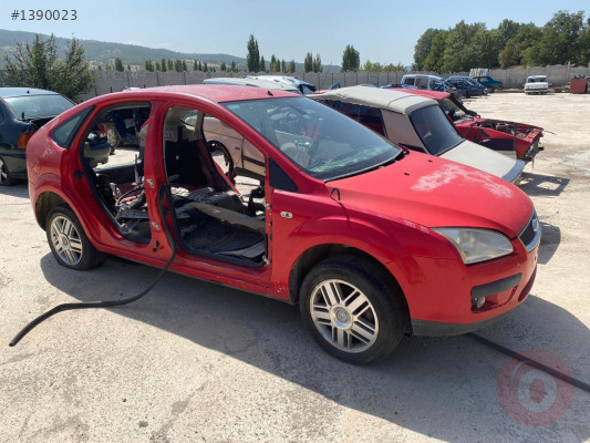 FORD FOCUS 2 PARÇA