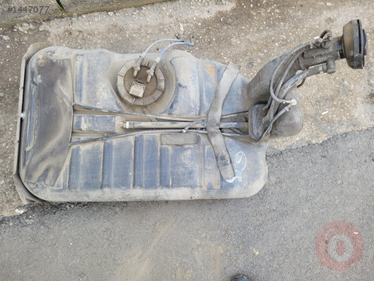 Opel Omega B yakıt Deposu komple