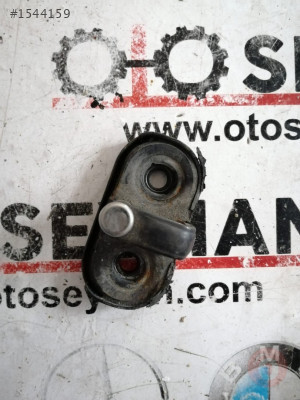 1T0827517A volkswagen golf 6 bağaj kilit karşılığı