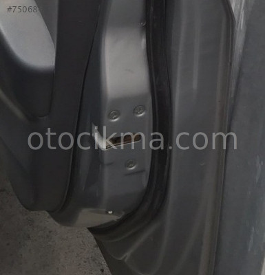 2007 CİTY 1.3 SAĞ KAPI KİLİDİ ÇIKMA.