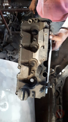 PASSAT 1.6 TDI KARBİROTÖR KAPAĞI ÇIKMA