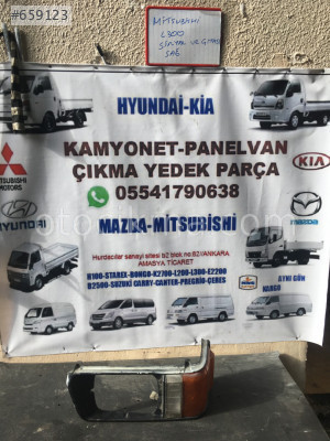 mitsubishi l300 çıkma sinyal camı ve sinyal çerçevesi