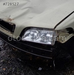 2001 model volvo s40 çıkma sol far.