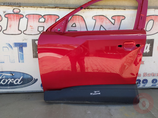 2018 2021Peugeot 2008 sol on kapı