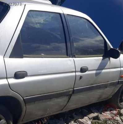 1997 ford escort 1.6 16v ztec çıkma sağ takım kapı
