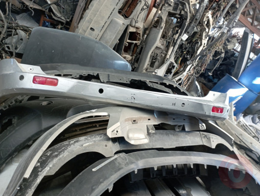 FORD TOURNEO COURİER ARKA TAMPON