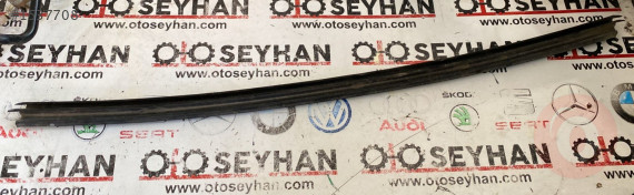 8W0837479 audi a4 2017 sol ön kapı iç cam sıyırıcı fitil