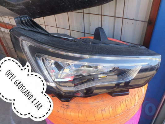 ÇIKMA OPEL CROSSLAND X ÖN SAĞ FAR