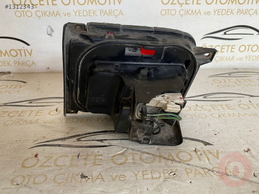 NİSSAN SUNNY STOP LAMBASI BAGAJ İÇİ SOL ORJİNAL ÇIKMA 150₺