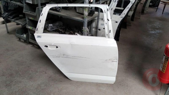 SKODA OCTAVİA 2013 2019 SAĞ ARKA KAPI 5E9833052