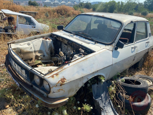 ŞAHİNOĞLU OTOÇIKMADAN 1978 RENAULT 12TS SAĞ ARKA ÇAMURLUK