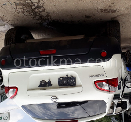 2011 NİSSAN QASHQAİ HATASIZ ARKA TAMPON.