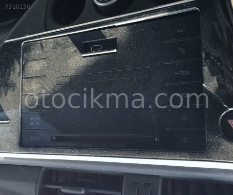 1992 TOYOTA COROLLA ORİJİNAL CD ÇALAR.