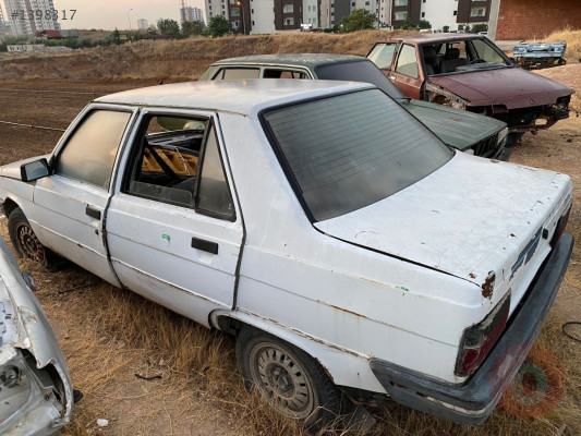 RENAULT 9 ARKA DİNGİL KOMPLE ORİJİNAL ÇIKMA 1994 MODEL