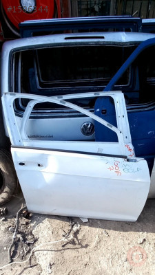 2012-2016 Golf 7 Sağ Ön Kapı Orjinal Çıkma