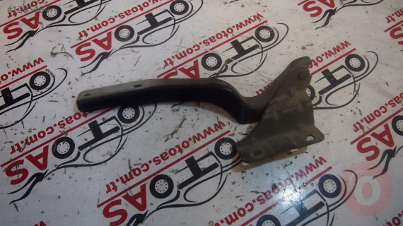 Nissan Qashqai Motor Kaput Menteşesi