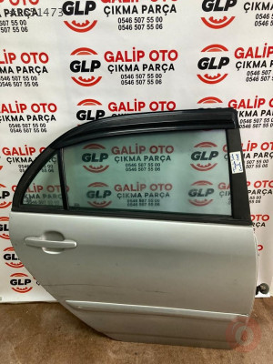 Toyota Corolla Sağ Arka Dolu Kapı Hatasız Orjinal Çıkma