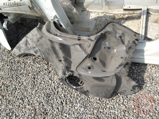 Mercedes A serisi cikma arka sol camurluk A1766370144