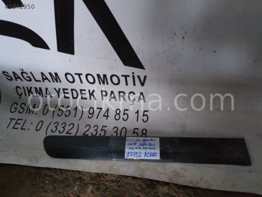 OEM; 877321c500 HYUNDAİ GETZ 06-11 SAĞ ORTA KAPI BANDI
