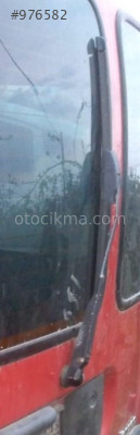 1998 2006 model renault kangoo 1.9 çıkma bagaj silecek kolu