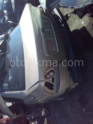 2001 VOLVO S40 HATASIZ BAGAJ KAPAĞI.