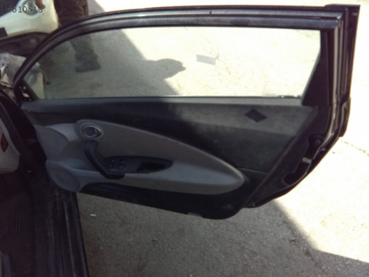 2010 HONDA CRZ SAĞ KAPI DÖŞEMESİ.