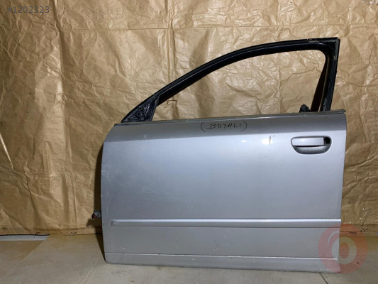 AUDİ A4 02-05 SOL ÖN KAPI METALİK GÜMÜŞ GRİ 8E0831051