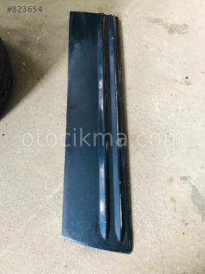 Jeep cherokee sağ kapı çıtası