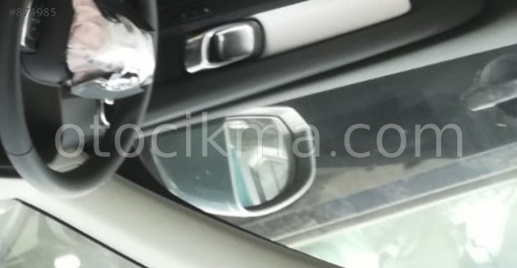 2019 VOLVO XC40 HATASIZ SOL DİKİZ AYNA CAMI.